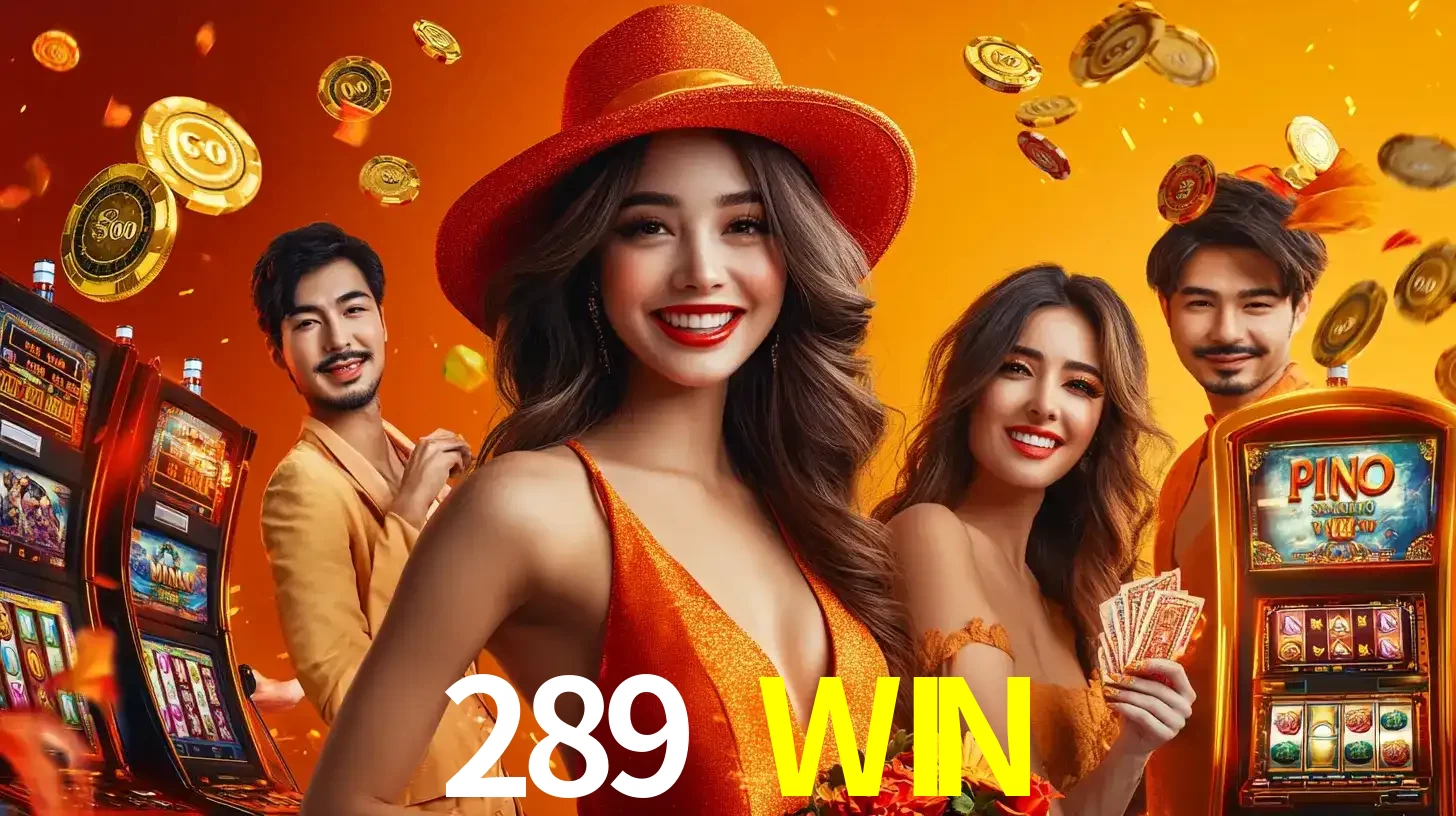 Grupo de amigos asiáticos sorrindo e se divertindo com máquinas de caça-níqueis em um ambiente festivo, celebrando suas vitórias nos jogos de cassino do 289 WIN.